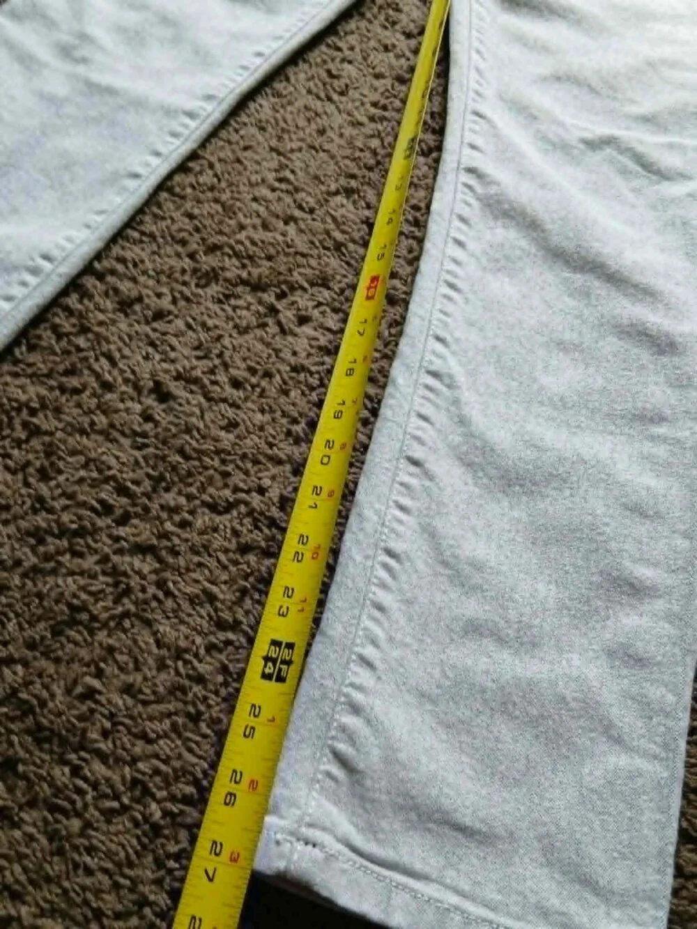 Guess light grey
